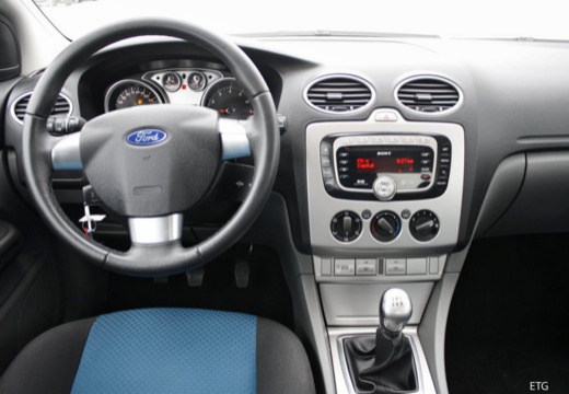 Oamtc Auto Info Details Fur Ford Focus Cc Trend 2 0 Cabrio