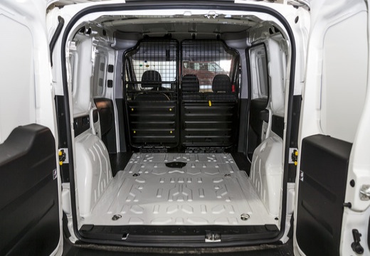 FIAT DOBLO CARGO FT 1.6 MULTIJET 120 PACK PRO NAV - Véhicule Occasion - Océane Auto FIAT DOBLO CARGO FT 1.6 MULTIJET 120 PACK PRO NAV - Véhicule Occasion Océane Auto