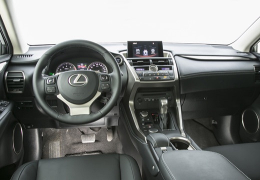 LEXUS NX 300h 2WD Business E-CVT - Véhicule Occasion - Océane Auto LEXUS NX 300h 2WD Business E-CVT - Véhicule Occasion Océane Auto