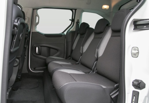 PEUGEOT Partner Tepee 1.6 BlueHDi 100ch BVM5 Style - Véhicule Occasion Océane Auto