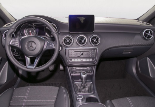 MERCEDES Classe A 200 d 7G-DCT Fascination - Véhicule Occasion - Océane Auto MERCEDES Classe A 200 d 7G-DCT Fascination - Véhicule Occasion Océane Auto