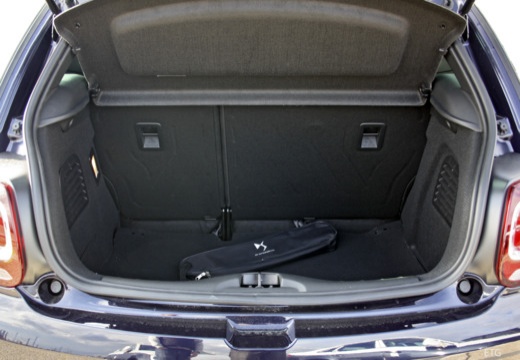 DS DS 3 PureTech 82 BVM5 Connected Chic - Véhicule Occasion - Océane Auto DS DS 3 PureTech 82 BVM5 Connected Chic - Véhicule Occasion Océane Auto