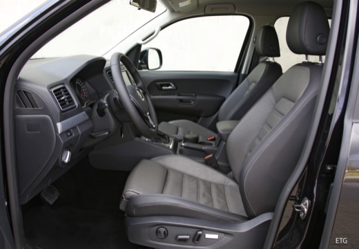 VOLKSWAGEN UTILITAIRES AMAROK DOUBLE CABINE