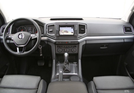 VOLKSWAGEN UTILITAIRES AMAROK DOUBLE CABINE