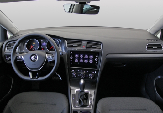 Voitures neuves VOLKSWAGEN GOLF IQ.DRIVE Paris