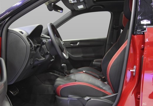 Voitures neuves ŠKODA FABIA Business Villemomble