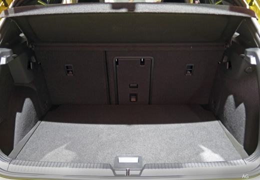 Voitures neuves VOLKSWAGEN GOLF NOUVELLE Life 1st Mougins