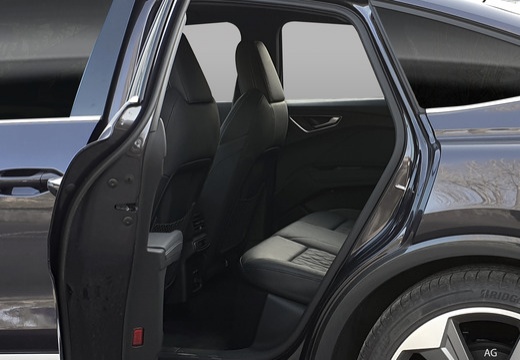 Voitures neuves Audi Q4 E-TRON SPORTBACK S line Montigny-le-Bretonneux