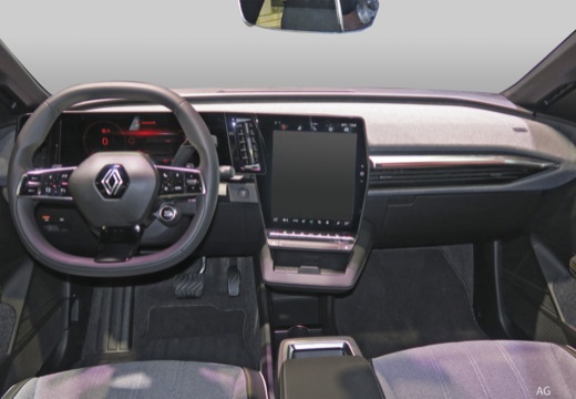 RENAULT MEGANE E-TECH