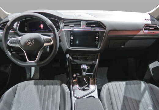 VOLKSWAGEN TIGUAN ALLSPACE