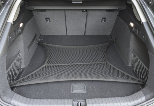 Voitures neuves Audi A6 E-TRON AVANT S line Saint-Thibault-des-Vignes