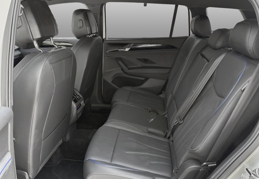 Voitures neuves VOLKSWAGEN Tayron R-Line Rezé