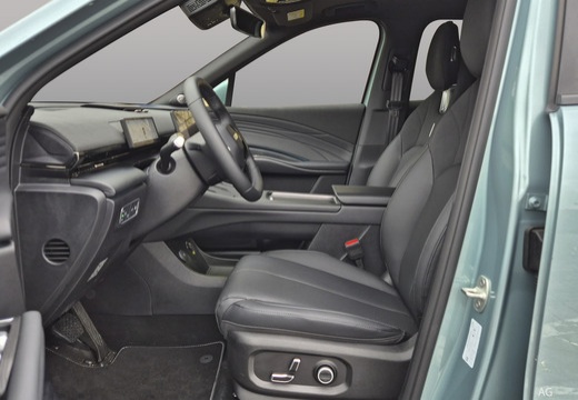 OMODA 7 SHS-P Premium - Véhicule Occasion - Océane Auto OMODA 7 SHS-P Premium - Véhicule Occasion Océane Auto